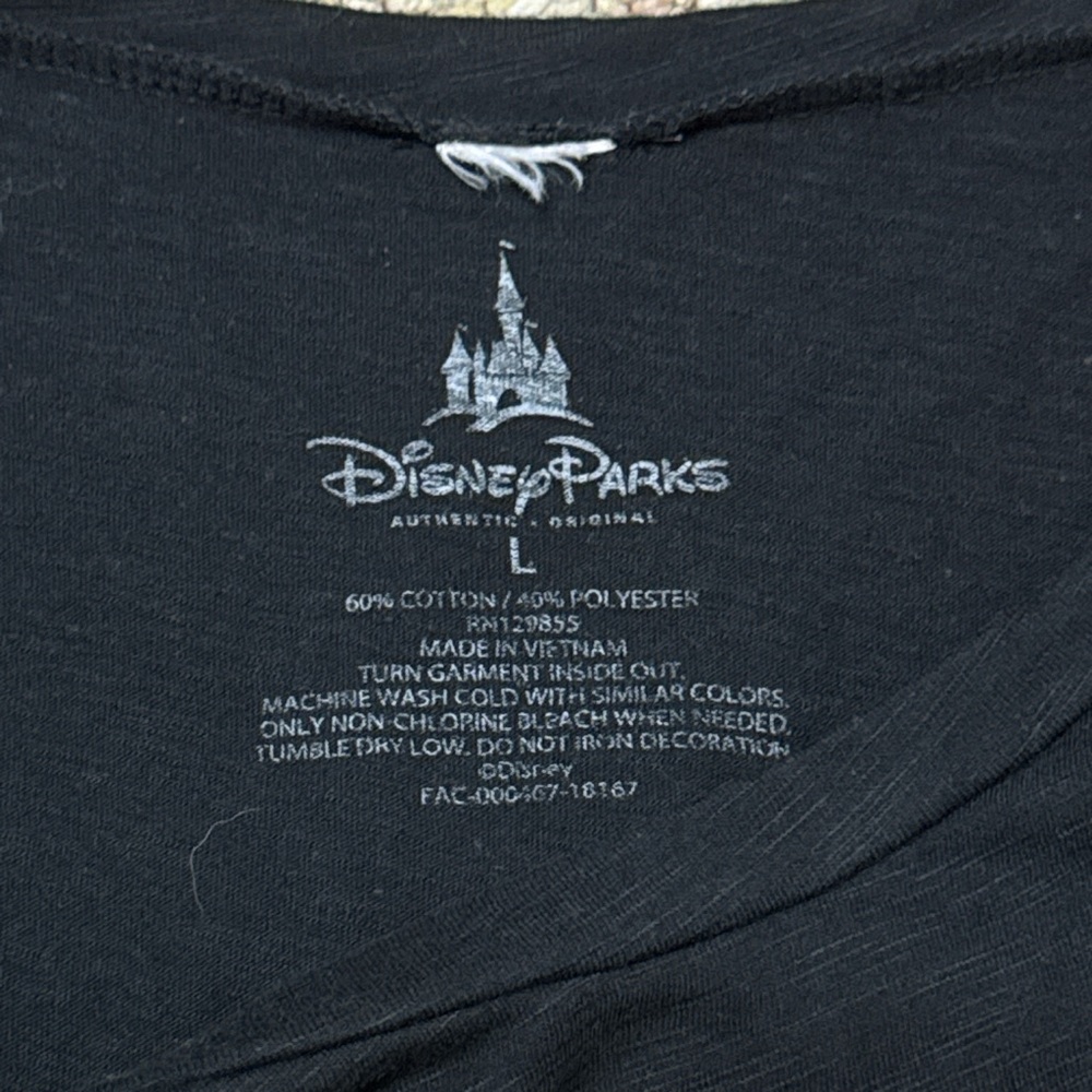 Epcot Italy Pavillion T-Shirt - Picture 3 of 4